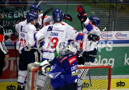 EBEL. Eishockey Bundesliga. EC VSV gegen HC TIWAG Innsbruck.  Torjubel Lukas Baer, Nico Feldner, Corey MacKin, Tyler Cuma   (Innsbruck). Villach, am 26.12.2022.
Foto: Kuess
www.qspictures.net
---
pressefotos, pressefotografie, kuess, qs, qspictures, sport, bild, bilder, bilddatenbank