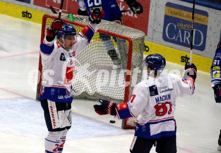 EBEL. Eishockey Bundesliga. EC VSV gegen HC TIWAG Innsbruck.  Torjubel Tyler Coulter, Corey MacKin  (Innsbruck). Villach, am 26.12.2022.
Foto: Kuess
www.qspictures.net
---
pressefotos, pressefotografie, kuess, qs, qspictures, sport, bild, bilder, bilddatenbank