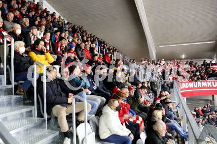 EBEL. Eishockey Bundesliga. EC KAC gegen  Steinbach Black Wings Linz.  Fans (KAC). Klagenfurt, am 30.12.2022.
Foto: Kuess
www.qspictures.net
---
pressefotos, pressefotografie, kuess, qs, qspictures, sport, bild, bilder, bilddatenbank