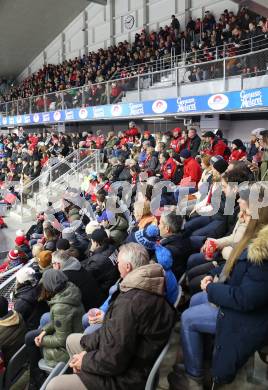 EBEL. Eishockey Bundesliga. EC KAC gegen  Steinbach Black Wings Linz.  Fans (KAC). Klagenfurt, am 30.12.2022.
Foto: Kuess
www.qspictures.net
---
pressefotos, pressefotografie, kuess, qs, qspictures, sport, bild, bilder, bilddatenbank
