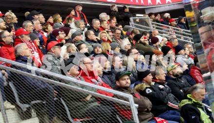EBEL. Eishockey Bundesliga. EC KAC gegen  Steinbach Black Wings Linz.  Fans (KAC). Klagenfurt, am 30.12.2022.
Foto: Kuess
www.qspictures.net
---
pressefotos, pressefotografie, kuess, qs, qspictures, sport, bild, bilder, bilddatenbank
