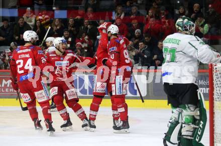 EBEL. Eishockey Bundesliga. EC KAC gegen  HK SZ Olimpija Ljubljana. Torjubel Matthew Fraser, Lucas Lessio, Thomas Vallant, Steven Strong  (KAC). Klagenfurt, am 3.1.2023.
Foto: Kuess
www.qspictures.net
---
pressefotos, pressefotografie, kuess, qs, qspictures, sport, bild, bilder, bilddatenbank