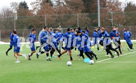 Fussball Bundesliga. Training SK Austria Klagenfurt.    . Klagenfurt, am 4.1.2023.
Foto: Kuess


---
pressefotos, pressefotografie, kuess, qs, qspictures, sport, bild, bilder, bilddatenbank