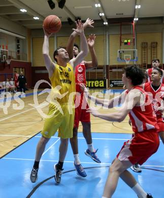 Basketball 2. Liga 2022/2023. Grunddurchgang 12. Runde. Woerthersee Piraten gegen  Upper Austrian Ballers. Jan-Arne Apschner   (Piraten),  Starlin Inoa Gil (Upper Austrian Ballers). Klagenfurt, am 7.1.2023.
Foto: Kuess
www.qspictures.net
---
pressefotos, pressefotografie, kuess, qs, qspictures, sport, bild, bilder, bilddatenbank