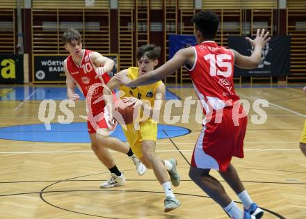 Basketball 2. Liga 2022/2023. Grunddurchgang 12. Runde. Woerthersee Piraten gegen  Upper Austrian Ballers.   Felix Leindecker (Piraten), Dejan Kovacevic, Starlin Inoa Gil  (Upper Austrian Ballers). Klagenfurt, am 7.1.2023.
Foto: Kuess
www.qspictures.net
---
pressefotos, pressefotografie, kuess, qs, qspictures, sport, bild, bilder, bilddatenbank