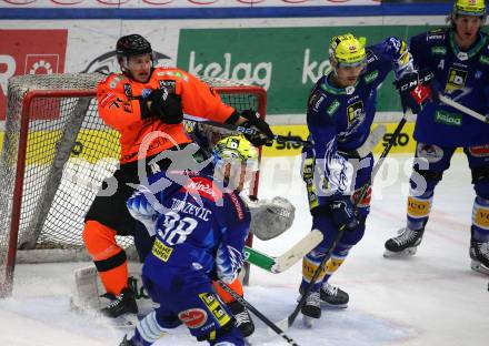 EBEL. Eishockey Bundesliga. EC VSV gegen Graz99ers.   Nicolas Rivett-Mattinen,  (VSV),    Sam Antonitsch  (Graz). Villach, am 20.1.2023
Foto: Kuess
www.qspictures.net
---
pressefotos, pressefotografie, kuess, qs, qspictures, sport, bild, bilder, bilddatenbank