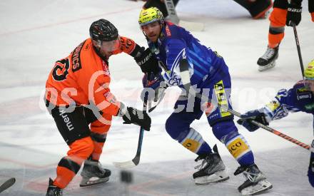 EBEL. Eishockey Bundesliga. EC VSV gegen Graz99ers.  Chris Collins,  (VSV),   Zintis Nauris Zusevics   (Graz). Villach, am 20.1.2023
Foto: Kuess
www.qspictures.net
---
pressefotos, pressefotografie, kuess, qs, qspictures, sport, bild, bilder, bilddatenbank