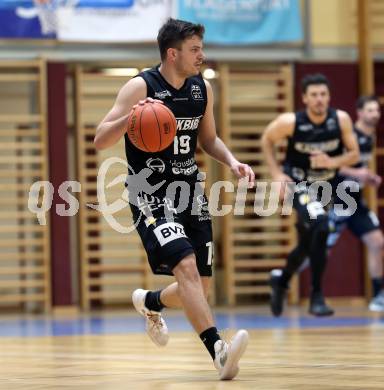 Basketball 2. Liga 2022/2023. Grunddurchgang 13. Runde.  KOS Celovec gegen  Guessing Blackbirds.   Jakob Ernst  (Guessing). Klagenfurt, am 21.1.2023.
Foto: Kuess
www.qspictures.net
---
pressefotos, pressefotografie, kuess, qs, qspictures, sport, bild, bilder, bilddatenbank