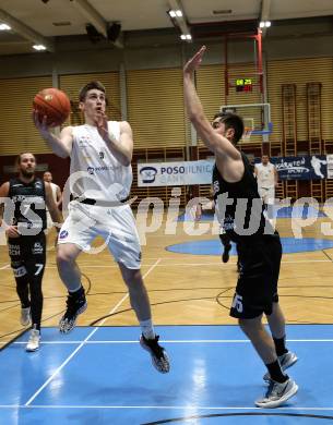 Basketball 2. Liga 2022/2023. Grunddurchgang 13. Runde.  KOS Celovec gegen  Guessing Blackbirds.   Andrej Blazevic (KOS),  Luka Gaspar  (Guessing). Klagenfurt, am 21.1.2023.
Foto: Kuess
www.qspictures.net
---
pressefotos, pressefotografie, kuess, qs, qspictures, sport, bild, bilder, bilddatenbank