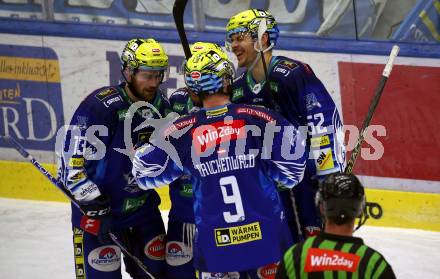 EBEL. Eishockey Bundesliga. EC VSV gegen HK SZ Olimpija Ljubljana.  Torjubel Nicolas Rivett-Mattinen, Alexander Rauchenwald, Anthony Luciani, Chris Collins   (VSV).  Villach, am 22.1.2023
Foto: Kuess
www.qspictures.net
---
pressefotos, pressefotografie, kuess, qs, qspictures, sport, bild, bilder, bilddatenbank