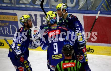 EBEL. Eishockey Bundesliga. EC VSV gegen HK SZ Olimpija Ljubljana.  Torjubel Nicolas Rivett-Mattinen, Alexander Rauchenwald, Anthony Luciani, Chris Collins   (VSV).  Villach, am 22.1.2023
Foto: Kuess
www.qspictures.net
---
pressefotos, pressefotografie, kuess, qs, qspictures, sport, bild, bilder, bilddatenbank