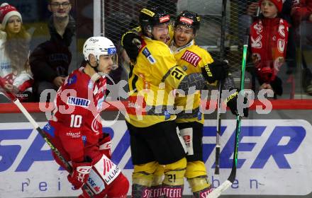 EBEL. Eishockey Bundesliga. EC KAC gegen  spusu Vienna Capitals.   Torjubel Yannic Pilloni, Sascha Bauer  (Vienna Capitals). Klagenfurt, am 27.1.2023.
Foto: Kuess
www.qspictures.net
---
pressefotos, pressefotografie, kuess, qs, qspictures, sport, bild, bilder, bilddatenbank