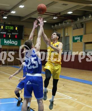 Basketball 2. Liga 2022/2023. Grunddurchgang 14. Runde. Woerthersee Piraten gegen Kufstein Towers.  Felix Leindecker  (Piraten), Elvin Rexhepi  (Kufstein Towers). Klagenfurt, am 28.1.2023.
Foto: Kuess
www.qspictures.net
---
pressefotos, pressefotografie, kuess, qs, qspictures, sport, bild, bilder, bilddatenbank