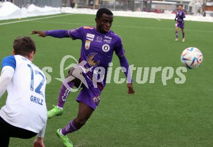 Fussball Testspiel. SK Austria Klagenfurt gegen Treibach.  Solomon Owusu Bonnah  (Klagenfurt). Klagenfurt, am 28.1.2023.
Foto: Kuess


---
pressefotos, pressefotografie, kuess, qs, qspictures, sport, bild, bilder, bilddatenbank