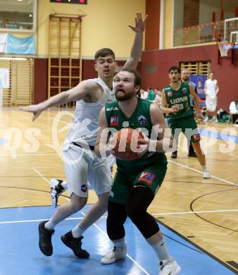 Basketball 2. Liga 2022/2023. Grunddurchgang 15. Runde.  KOS Celovec gegen Dornbirn Lions.   Maximilian Seher (KOS), Ivica Dodig  (Dornbirn). Klagenfurt, am 4.2.2023.
Foto: Kuess
www.qspictures.net
---
pressefotos, pressefotografie, kuess, qs, qspictures, sport, bild, bilder, bilddatenbank