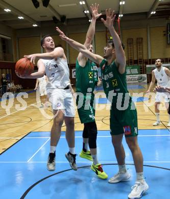 Basketball 2. Liga 2022/2023. Grunddurchgang 15. Runde.  KOS Celovec gegen Dornbirn Lions.  Veljko Dena  (KOS), Jaksa Sola, Filip Kamenov  (Dornbirn). Klagenfurt, am 4.2.2023.
Foto: Kuess
www.qspictures.net
---
pressefotos, pressefotografie, kuess, qs, qspictures, sport, bild, bilder, bilddatenbank