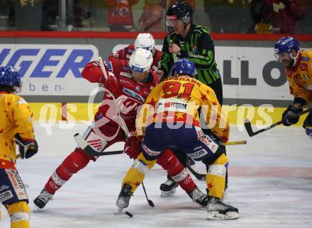 EBEL. Eishockey Bundesliga. EC KAC gegen Asiago Hockey.  Thomas Hundertpfund,    (KAC),    Allan Joseph McShane (Asiago). Klagenfurt, am 5.2.2023.
Foto: Kuess
www.qspictures.net
---
pressefotos, pressefotografie, kuess, qs, qspictures, sport, bild, bilder, bilddatenbank