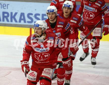 EBEL. Eishockey Bundesliga. EC KAC gegen Asiago Hockey.   Rihards Bukarts, David Maier  (KAC).  Klagenfurt, am 5.2.2023.
Foto: Kuess
www.qspictures.net
---
pressefotos, pressefotografie, kuess, qs, qspictures, sport, bild, bilder, bilddatenbank