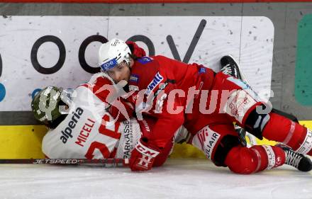 EBEL. Eishockey Bundesliga. EC KAC gegen HCB Suedtirol Alperia. David Maier,     (KAC),    Angelo Miceli (Bozen). Klagenfurt, am 17.2.2023.
Foto: Kuess
www.qspictures.net
---
pressefotos, pressefotografie, kuess, qs, qspictures, sport, bild, bilder, bilddatenbank