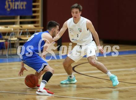 Basketball 2. Liga 2022/2023. Grunddurchgang 17. Runde.  KOS Celovec gegen Kufstein Towers. Niklas Michel (KOS),  Luka Bozak (Kufstein). Klagenfurt, am 18.2.2023.
Foto: Kuess
www.qspictures.net
---
pressefotos, pressefotografie, kuess, qs, qspictures, sport, bild, bilder, bilddatenbank