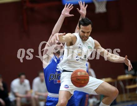 Basketball 2. Liga 2022/2023. Grunddurchgang 17. Runde.  KOS Celovec gegen Kufstein Towers.  Dalibor Cevriz (KOS),  Karlo Lebo (Kufstein). Klagenfurt, am 18.2.2023.
Foto: Kuess
www.qspictures.net
---
pressefotos, pressefotografie, kuess, qs, qspictures, sport, bild, bilder, bilddatenbank