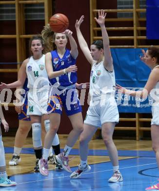 Basketball Damen Superliga. Grunddurchgang 14. Runde. KOS Celovec Damen gegen DBB LZ OOE. Alina Seher  (KOS),  Lisa Ganhoer (OOE). Klagenfurt, 25.2.2023.
Foto: Kuess
---
pressefotos, pressefotografie, kuess, qs, qspictures, sport, bild, bilder, bilddatenbank