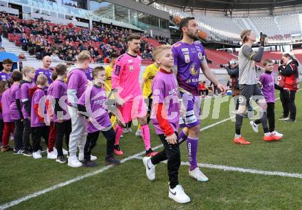 Fussball Bundesliga. SK Austria Klagenfurt gegen Cashpoint SCR Altach.  Markus Pink, Phillip Menzel (Klagenfurt).  Klagenfurt, am 5.3.2023.
Foto: Kuess
---
pressefotos, pressefotografie, kuess, qs, qspictures, sport, bild, bilder, bilddatenbank