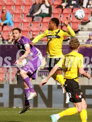Fussball Bundesliga. SK Austria Klagenfurt gegen Cashpoint SCR Altach. Markus Pink (Klagenfurt),  Nosa Iyobosa Edokpolor (Altach). Klagenfurt, am 5.3.2023.
Foto: Kuess
---
pressefotos, pressefotografie, kuess, qs, qspictures, sport, bild, bilder, bilddatenbank