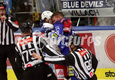 EBEL. Eishockey Bundesliga. VSV gegen KAC.   Robert Sabolic,  (VSV),   David Maier   (KAC). Klagenfurt, am 7.3.2023.
Foto: Kuess
www.qspictures.net
---
pressefotos, pressefotografie, kuess, qs, qspictures, sport, bild, bilder, bilddatenbank