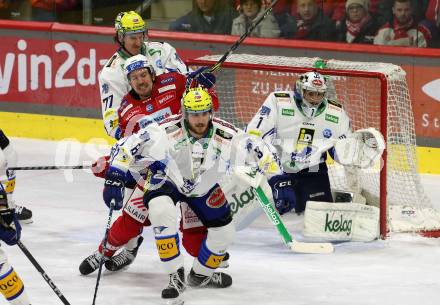 EBEL. Eishockey Bundesliga. KAC gegen VSV.  Nicholas Eric Petersen,    (KAC),  Maximilian Rebernig, Philipp Lindner, Jean Philippe Lamoureux  (VSV). Klagenfurt, am 10.3.2023.
Foto: Kuess
www.qspictures.net
---
pressefotos, pressefotografie, kuess, qs, qspictures, sport, bild, bilder, bilddatenbank