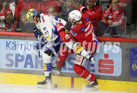 EBEL. Eishockey Bundesliga. KAC gegen VSV.   Jesper Jensen Aabo,  (KAC),  Philipp Lindner   (VSV). Klagenfurt, am 10.3.2023.
Foto: Kuess
www.qspictures.net
---
pressefotos, pressefotografie, kuess, qs, qspictures, sport, bild, bilder, bilddatenbank