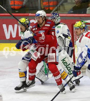 EBEL. Eishockey Bundesliga. EC KAC gegen VSV.  Nicholas Eric Petersen, (KAC),  Simon Despres     (VSV). Klagenfurt, am 14.3.2023.
Foto: Kuess
www.qspictures.net
---
pressefotos, pressefotografie, kuess, qs, qspictures, sport, bild, bilder, bilddatenbank