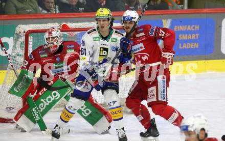 EBEL. Eishockey Bundesliga. EC KAC gegen VSV.   Thomas Vallant, Sebastian Dahm, (KAC),     Marco Richter (VSV). Klagenfurt, am 14.3.2023.
Foto: Kuess
www.qspictures.net
---
pressefotos, pressefotografie, kuess, qs, qspictures, sport, bild, bilder, bilddatenbank