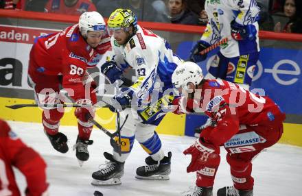 EBEL. Eishockey Bundesliga. EC KAC gegen VSV.  Nikolaus Kraus, Thomas Hundertpfund,    (KAC),  Chris Collins  (VSV). Klagenfurt, am 14.3.2023.
Foto: Kuess
www.qspictures.net
---
pressefotos, pressefotografie, kuess, qs, qspictures, sport, bild, bilder, bilddatenbank