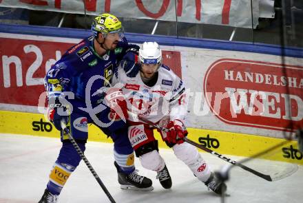 EBEL. Eishockey Bundesliga. EC VSV gegen KAC.  Simon Despres,  (VSV),   Manuel Ganahl  (KAC). Villach, am 17.3.2023.
Foto: Kuess
www.qspictures.net
---
pressefotos, pressefotografie, kuess, qs, qspictures, sport, bild, bilder, bilddatenbank