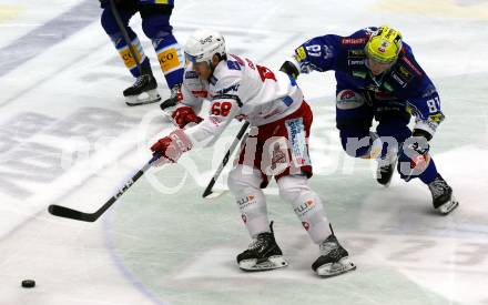 EBEL. Eishockey Bundesliga. EC VSV gegen KAC.  Marco Richter, (VSV),    Luka Gomboc  (KAC). Villach, am 17.3.2023.
Foto: Kuess
www.qspictures.net
---
pressefotos, pressefotografie, kuess, qs, qspictures, sport, bild, bilder, bilddatenbank