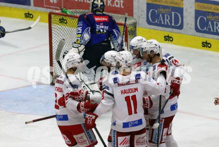 EBEL. Eishockey Bundesliga. EC VSV gegen KAC.   Torjubel Lucas Lessio, Thomas Hundertpfund, Paul Postma, Steven Strong, Lukas Haudum  (KAC). Villach, am 17.3.2023.
Foto: Kuess
www.qspictures.net
---
pressefotos, pressefotografie, kuess, qs, qspictures, sport, bild, bilder, bilddatenbank