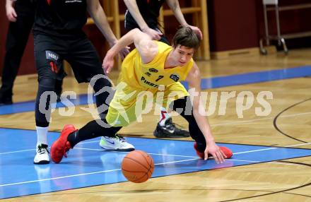 Basketball 2. Liga 2022/2023. Playoff.  2. Runde. Woerthersee Piraten gegen Mistelbach Mustangs.   Nick Cevizovic (Piraten). Klagenfurt, am 18.3.2023.
Foto: Kuess
www.qspictures.net
---
pressefotos, pressefotografie, kuess, qs, qspictures, sport, bild, bilder, bilddatenbank