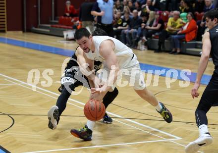 Basketball 2. Liga 2022/2023. Playoff.  2. Runde. KOS gegen Guessing Blackbirds.  Grega Sajevic (KOS),  Christoph Astl  (Guessing). Klagenfurt, am 19.3.2023.
Foto: Kuess
www.qspictures.net
---
pressefotos, pressefotografie, kuess, qs, qspictures, sport, bild, bilder, bilddatenbank