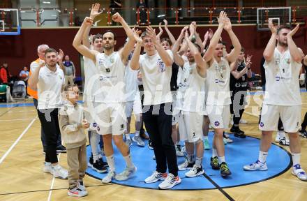 Basketball 2. Liga 2022/2023. Playoff.  2. Runde. KOS Celovec gegen Guessing Blackbirds.   jubel (KOS).  Klagenfurt, am 19.3.2023.
Foto: Kuess
www.qspictures.net
---
pressefotos, pressefotografie, kuess, qs, qspictures, sport, bild, bilder, bilddatenbank