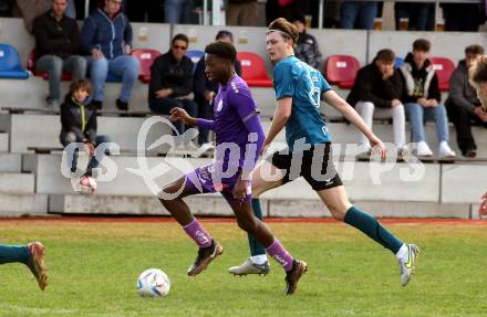 Fussball. Kaerntner Liga. Kraig gegen Austria Klagenfurt Amateure.  Marco Pusnik  (Kraig),  Mersei Dieu Nsandi  (Klagenfurt). Treibach, 25.3.2023
Foto: Kuess


---
pressefotos, pressefotografie, kuess, qs, qspictures, sport, bild, bilder, bilddatenbank