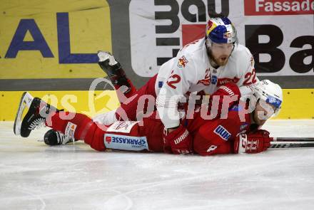 EBEL. Eishockey Bundesliga. EC KAC gegen Salzburg.   Nicholas Eric Petersen,   (KAC),    Dennis Eamon Robertson (Salzburg). Klagenfurt, am 26.3.2023.
Foto: Kuess
www.qspictures.net
---
pressefotos, pressefotografie, kuess, qs, qspictures, sport, bild, bilder, bilddatenbank