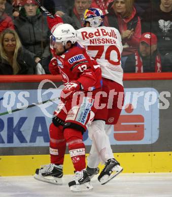 EBEL. Eishockey Bundesliga. EC KAC gegen Salzburg.   Rihards Bukarts, (KAC),  Benjamin Nissner    (Salzburg). Klagenfurt, am 26.3.2023.
Foto: Kuess
www.qspictures.net
---
pressefotos, pressefotografie, kuess, qs, qspictures, sport, bild, bilder, bilddatenbank