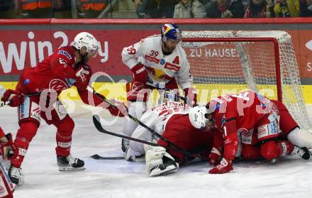 EBEL. Eishockey Bundesliga. EC KAC gegen Salzburg.   Thomas Hundertpfund, Marcel Witting,   (KAC),  Atte Tolvanen, Chay Genoway  (Salzburg). Klagenfurt, am 31.3.2023.
Foto: Kuess
www.qspictures.net
---
pressefotos, pressefotografie, kuess, qs, qspictures, sport, bild, bilder, bilddatenbank