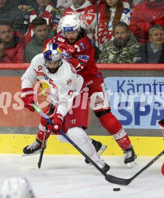 EBEL. Eishockey Bundesliga. EC KAC gegen Salzburg.   Manuel Ganahl,  (KAC),  Ali Wukovits   (Salzburg). Klagenfurt, am 31.3.2023.
Foto: Kuess
www.qspictures.net
---
pressefotos, pressefotografie, kuess, qs, qspictures, sport, bild, bilder, bilddatenbank