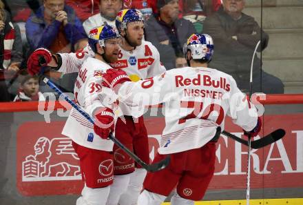 EBEL. Eishockey Bundesliga. EC KAC gegen Salzburg.  Torjubel Chay Genoway, Mario Huber, Benjamin Nissner (Salzburg). Klagenfurt, am 31.3.2023.
Foto: Kuess
www.qspictures.net
---
pressefotos, pressefotografie, kuess, qs, qspictures, sport, bild, bilder, bilddatenbank