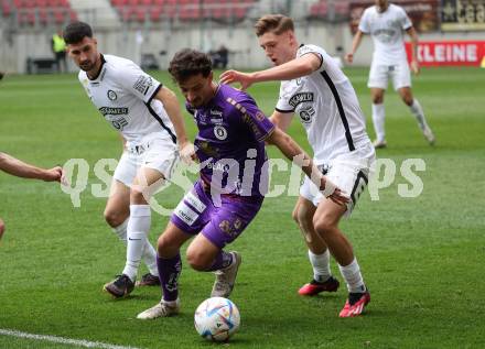 Fussball Bundesliga. SK Austria Klagenfurt gegen Sturm Graz.  Vesel Demaku,  (Klagenfurt),    Alexandar Borkovic, Alexander Prass (Graz).  Klagenfurt, am 16.4.2023.
Foto: Kuess
---
pressefotos, pressefotografie, kuess, qs, qspictures, sport, bild, bilder, bilddatenbank