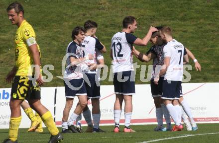 Fussball. Unterliga Ost. St. Veit  gegen Bad St. Leonhard.   Torjubel Heiko Norbert Springer, Alexander Hofer, Moritz Johannes Kirbach (St. Veit). St. Veit, 1.4.2023.
Foto: Kuess


---
pressefotos, pressefotografie, kuess, qs, qspictures, sport, bild, bilder, bilddatenbank