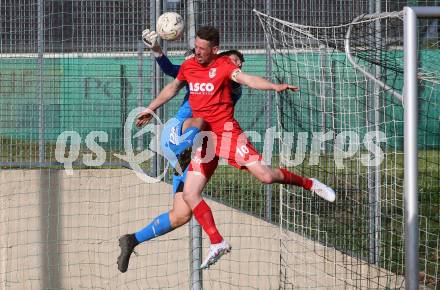 Fussball. Kaerntner Liga. Bleiburg gegen ATSV Wolfsberg.   Thomas Poek (Bleiburg),    Patrick Pfennich (Wolfsberg). Bleiburg 22.4.2023.
Foto: Kuess


---
pressefotos, pressefotografie, kuess, qs, qspictures, sport, bild, bilder, bilddatenbank