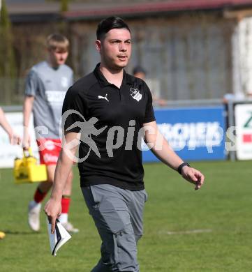 Fussball. Kaerntner Liga. Bleiburg gegen ATSV Wolfsberg.   Co-Trainer Zan Sekaucnik  (Bleiburg). Bleiburg 22.4.2023.
Foto: Kuess


---
pressefotos, pressefotografie, kuess, qs, qspictures, sport, bild, bilder, bilddatenbank